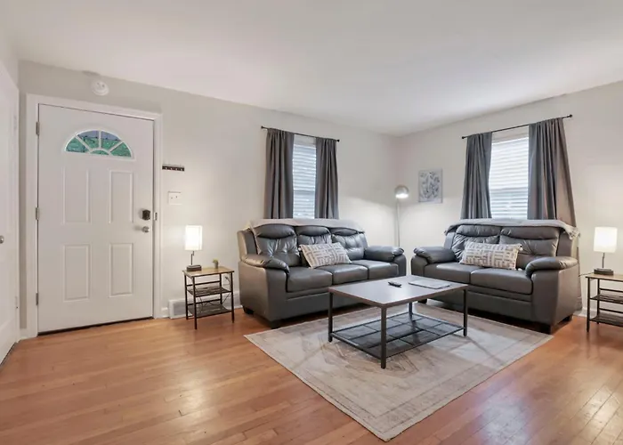 Housepitality - The Osu Hideaway - 4 Bedroom 5 Min From Osu Grandview Holiday home Columbus