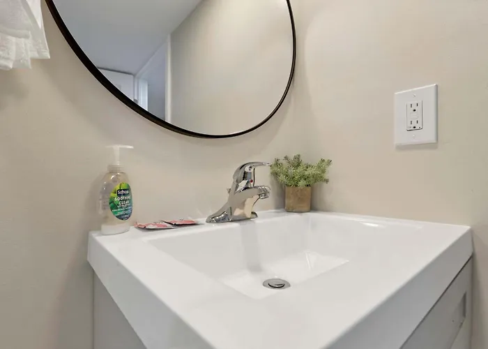 Housepitality - The Osu Hideaway - 4 Bedroom 5 Min From Osu Grandview